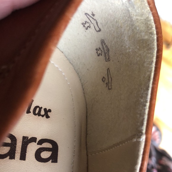 ARA Patent Leather Shoes Size 7G - Picture 3 of 7